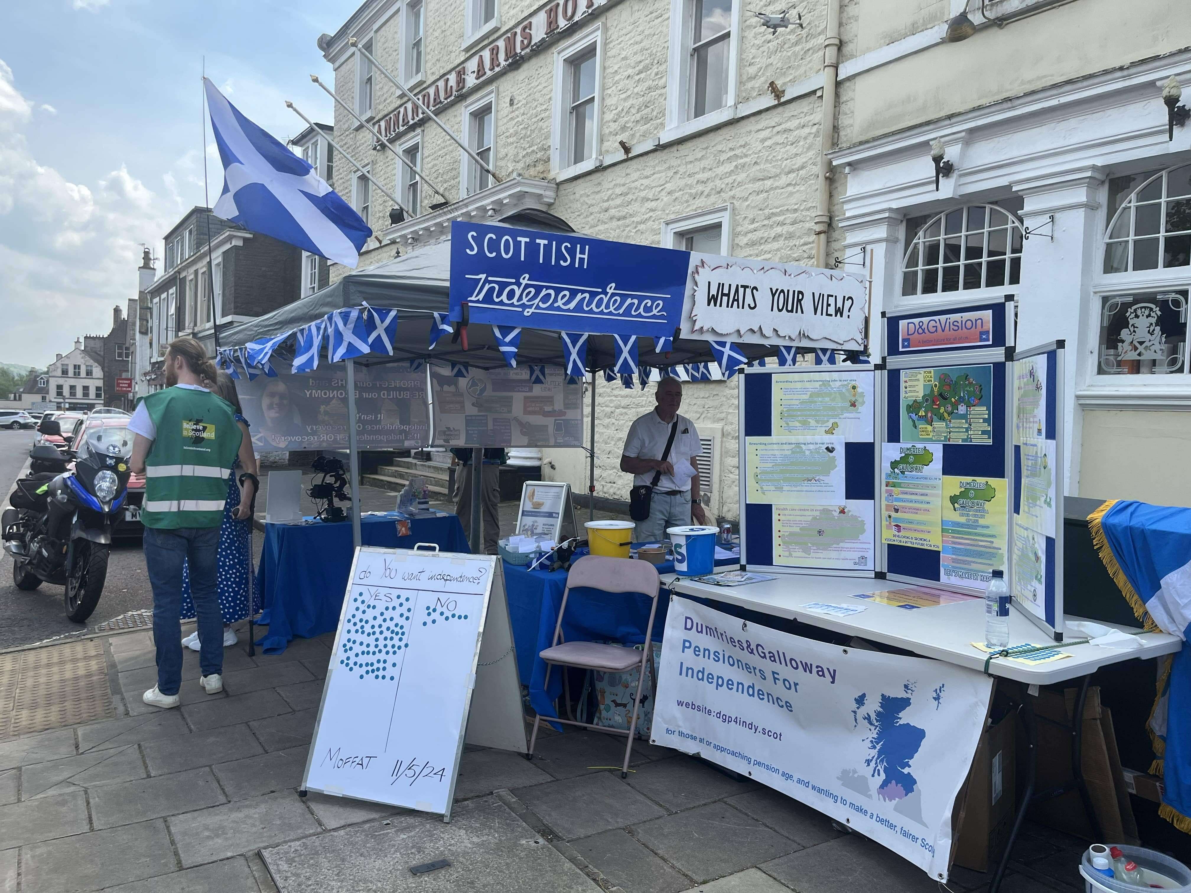 Yes Moffat stall 110524-min (1).jpeg